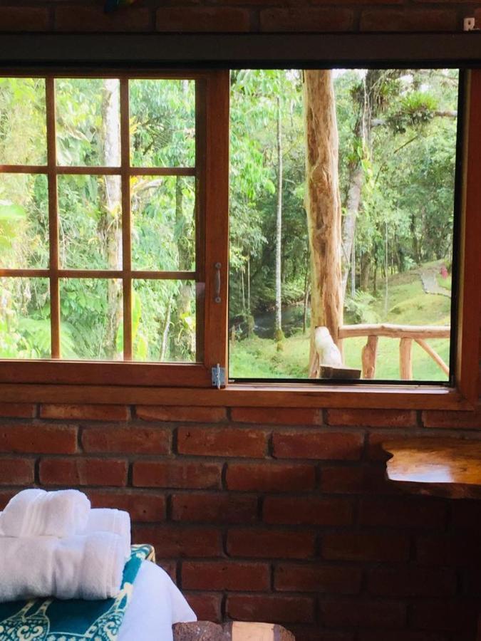 La Casa Del Rio B&B Puyo Ngoại thất bức ảnh