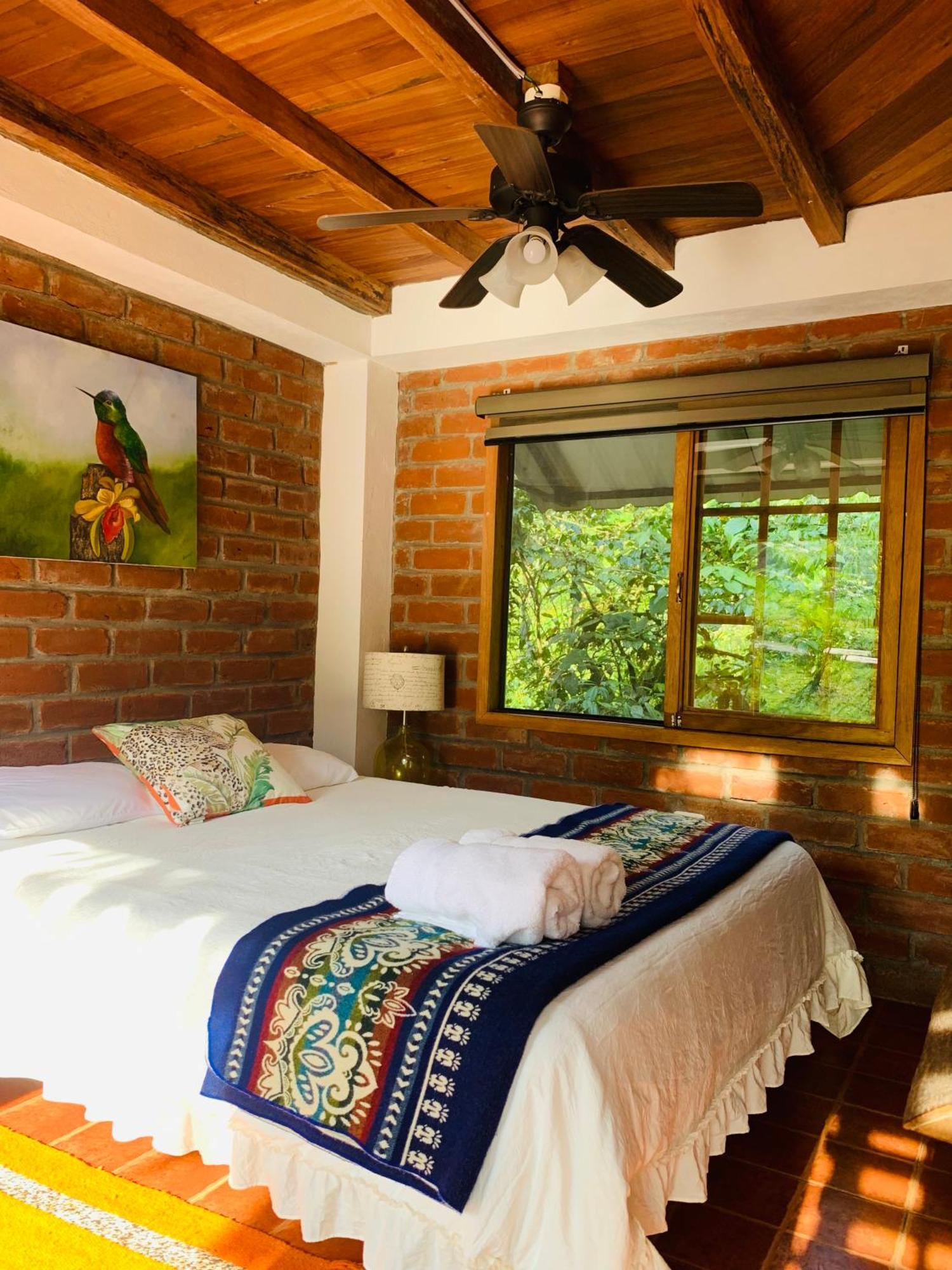 La Casa Del Rio B&B Puyo Ngoại thất bức ảnh