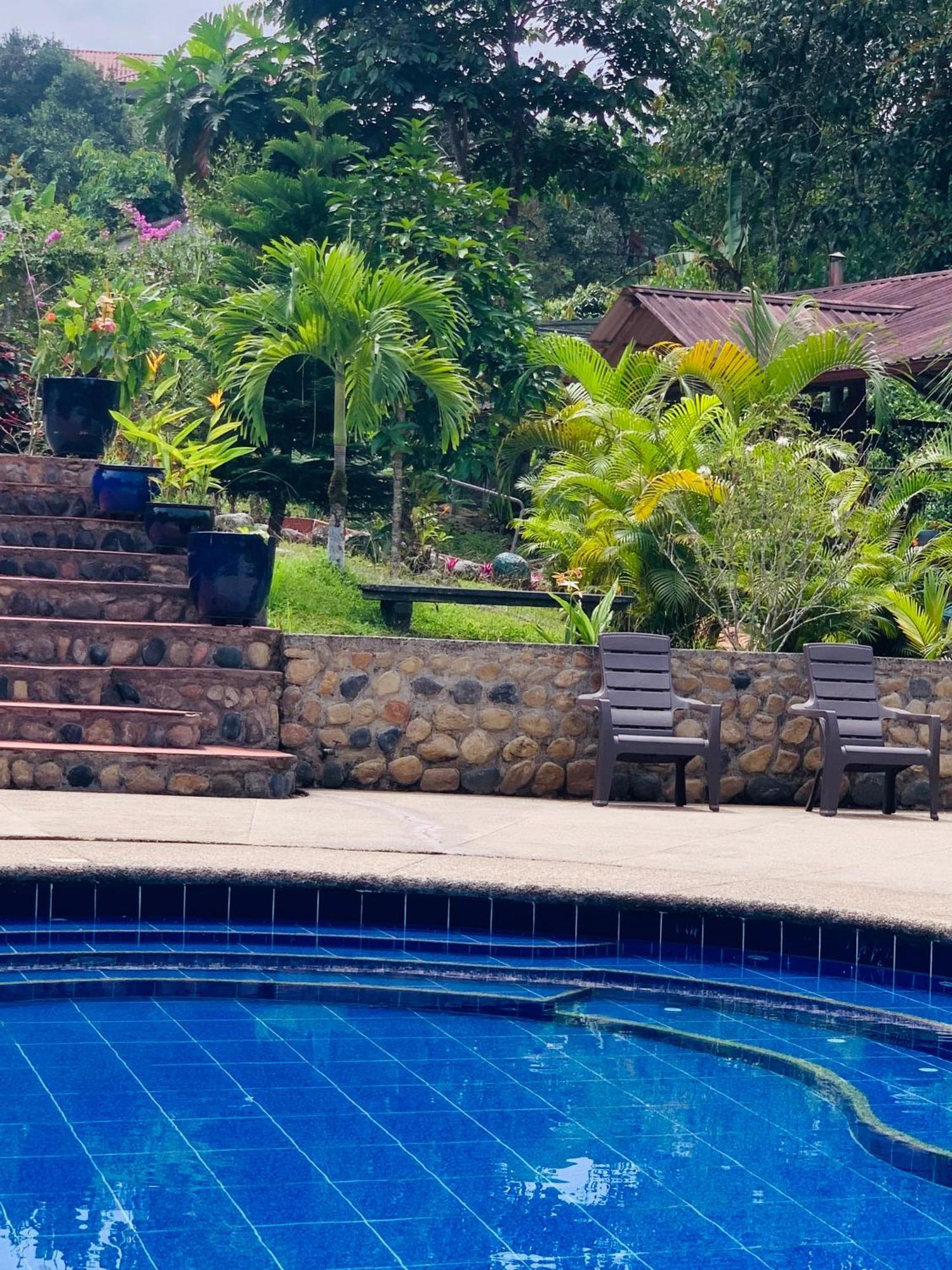 La Casa Del Rio B&B Puyo Ngoại thất bức ảnh